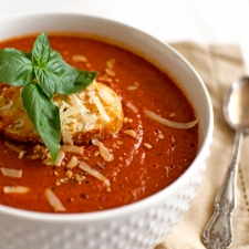 Spicy Roasted Tomato Soup | Fork Knife Swoon