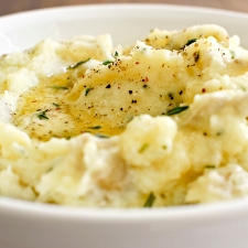 Herbed Buttermilk Mashed Potatoes