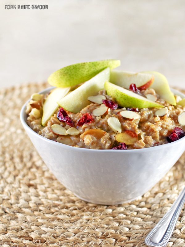 Brown Sugar Oatmeal with Cranberries and Almonds