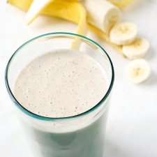 Banana Almond Smoothie | Fork Knife Swoon