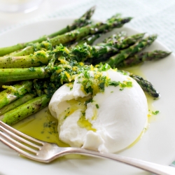 Quick Roasted Asparagus with Burrata and Gremolata | Fork Knife Swoon