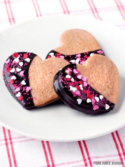 Chocolate Dipped Peanut Butter Sandwich Cookies