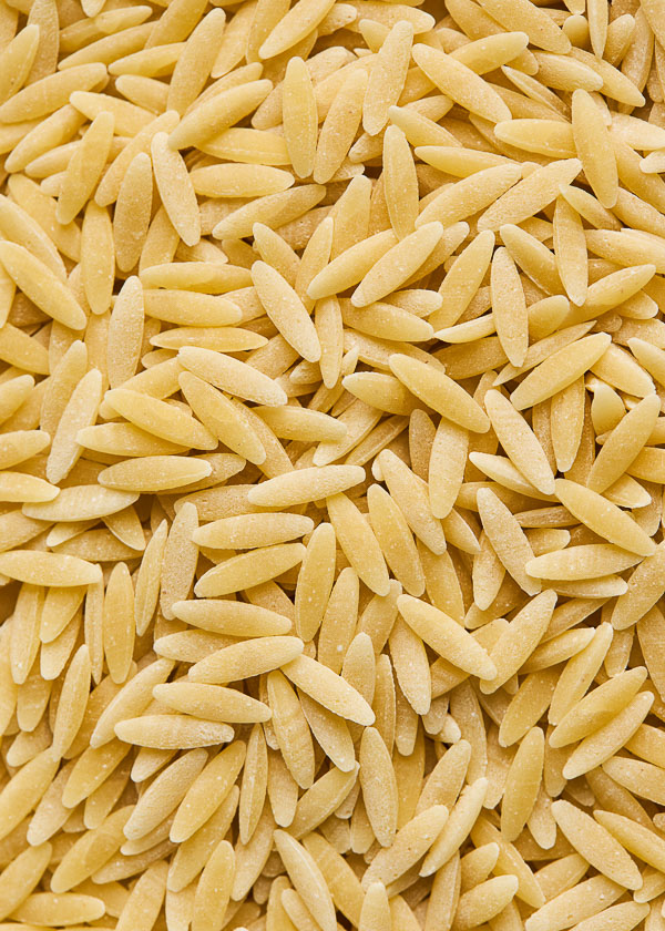close up of dry orzo pasta