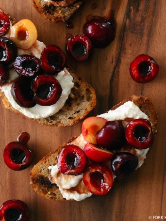 Cherry and Ricotta Crostini | Fork Knife Swoon
