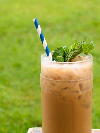 Minty Vanilla Coconut Iced Coffee | Fork Knife Swoon