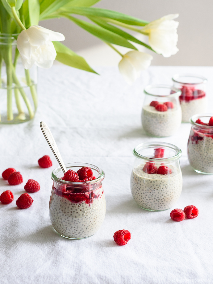 Creamy Vegan Vanilla Chia Pudding with Raspberry Rhubarb Compote | Fork Knife Swoon @forkknifeswoon